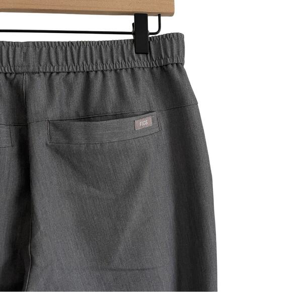 Figs Tansen Jogger Scrub Pants Men’s Size Small Short in Graphite Gray - Picture 6 of 7